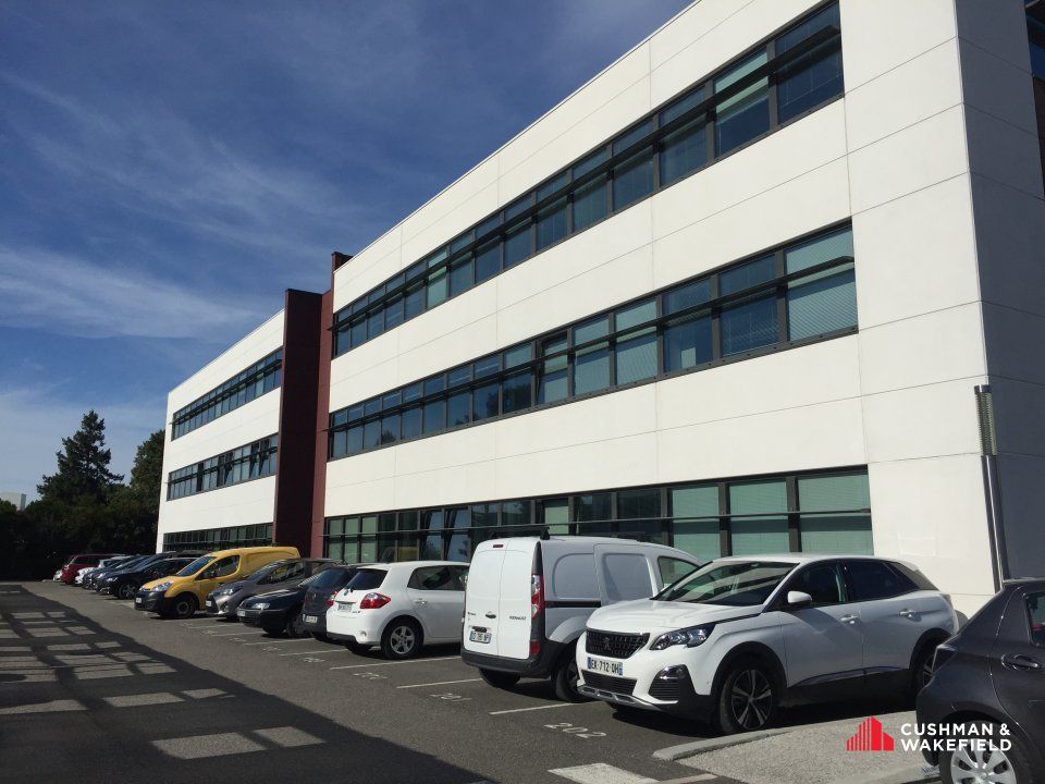 Bureaux à la location de 110 m²