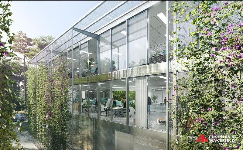 Bureaux à la location de 600 m² divisibles à partir de 190 m²