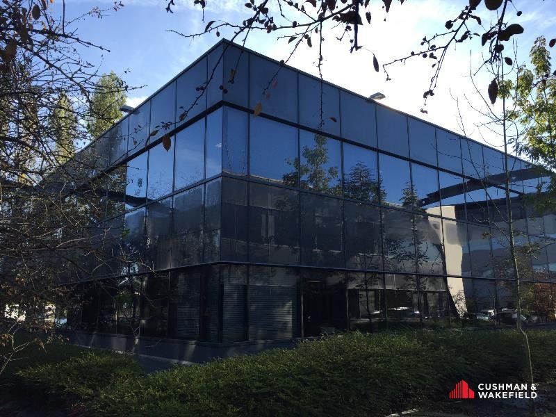 Bureaux à la location de 113 m²