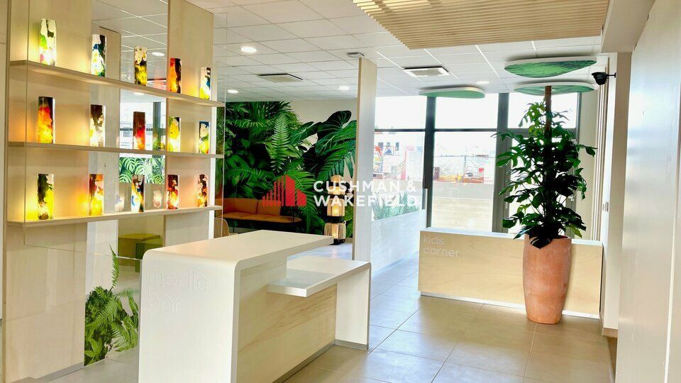 Location bureaux 82.53 m² non divisibles