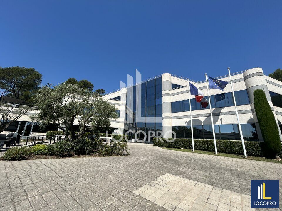 A LOUER - BUREAUX 1 172 M2 DIVISIBLES A PARTIR DE 282 M2 - SOPHIA ANTIPOLIS