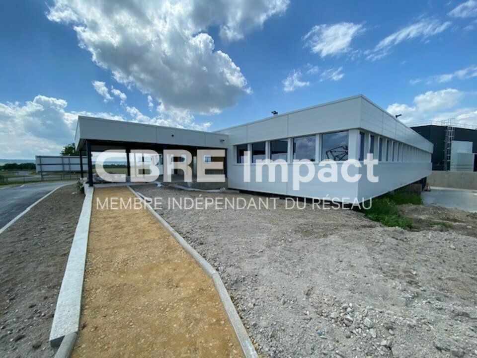 Location bureaux 405 m² non divisibles