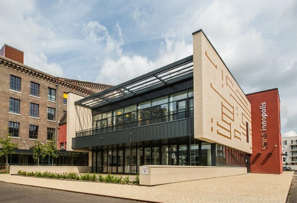 Location bureaux 10000 m² divisibles à partir de 50 m²