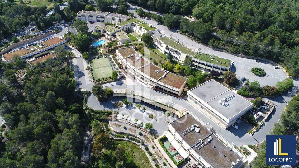 À LOUER - BUREAUX DIVISIBLES A PARTIR DE 52 M² - SOPHIA ANTIPOLIS