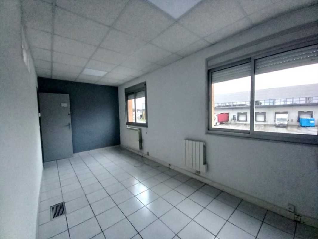 Location activité/entrepôt Miribel (01700) - 396 m²