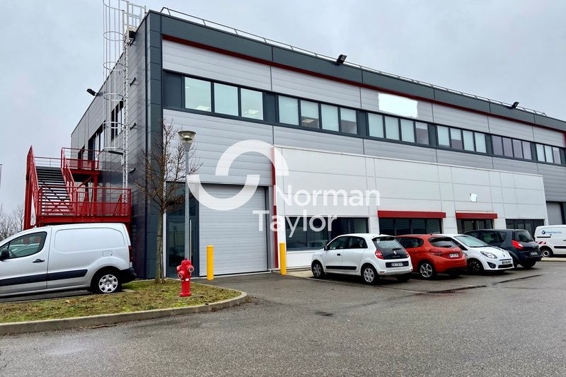 Location bureaux 2654.3 m² divisibles à partir de 202 m²