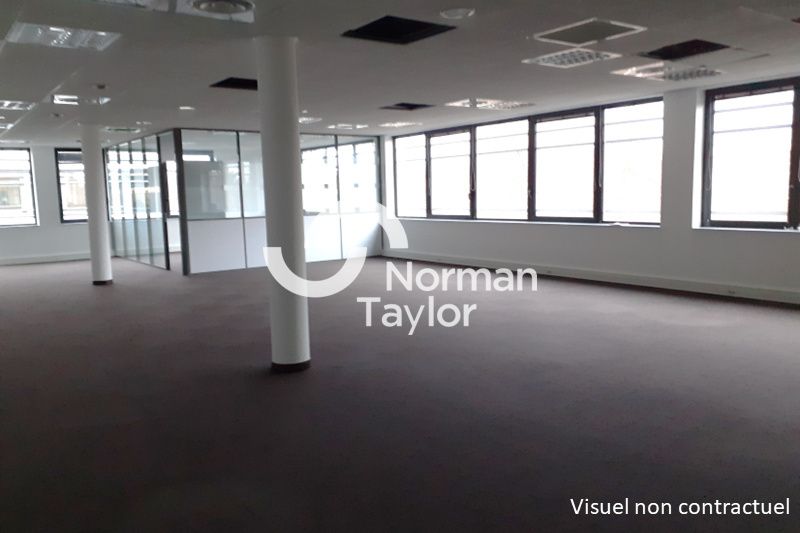 Location bureaux 173 m² non divisibles