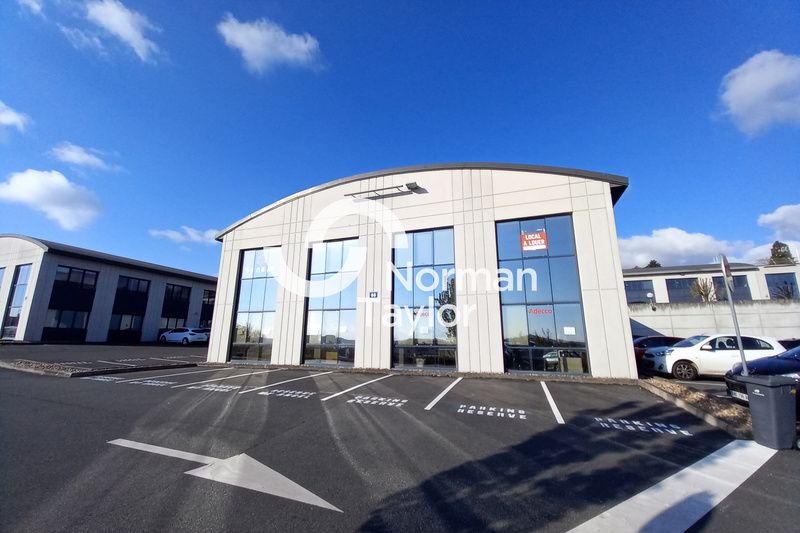 Location bureaux 250 m² divisibles à partir de 79 m²