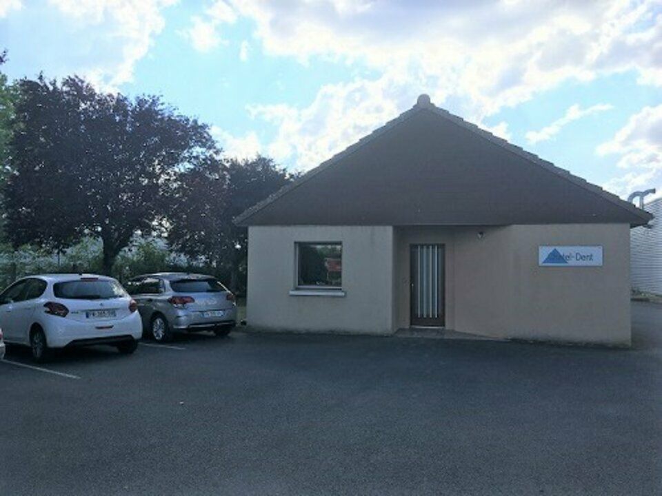 Vente local d''activites 225 m² divisibles à partir de 1500 m²