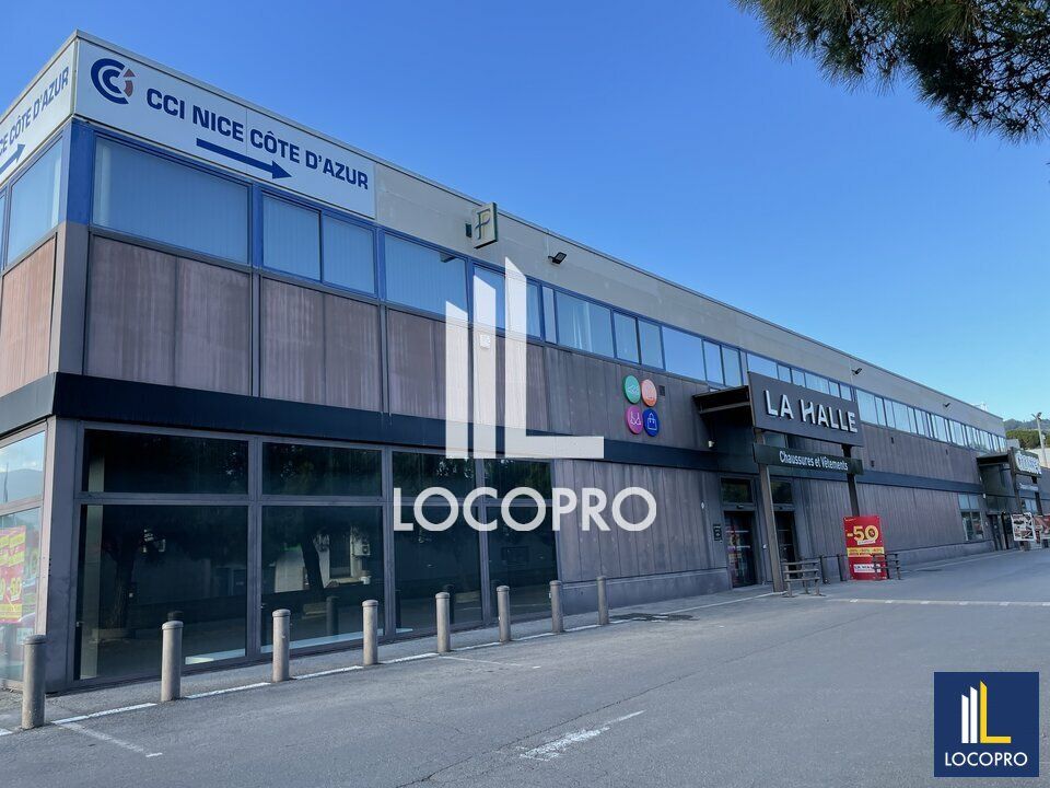 A LOUER -  BUREAUX - 120 ET 558 M² - PLAN DE GRASSE 