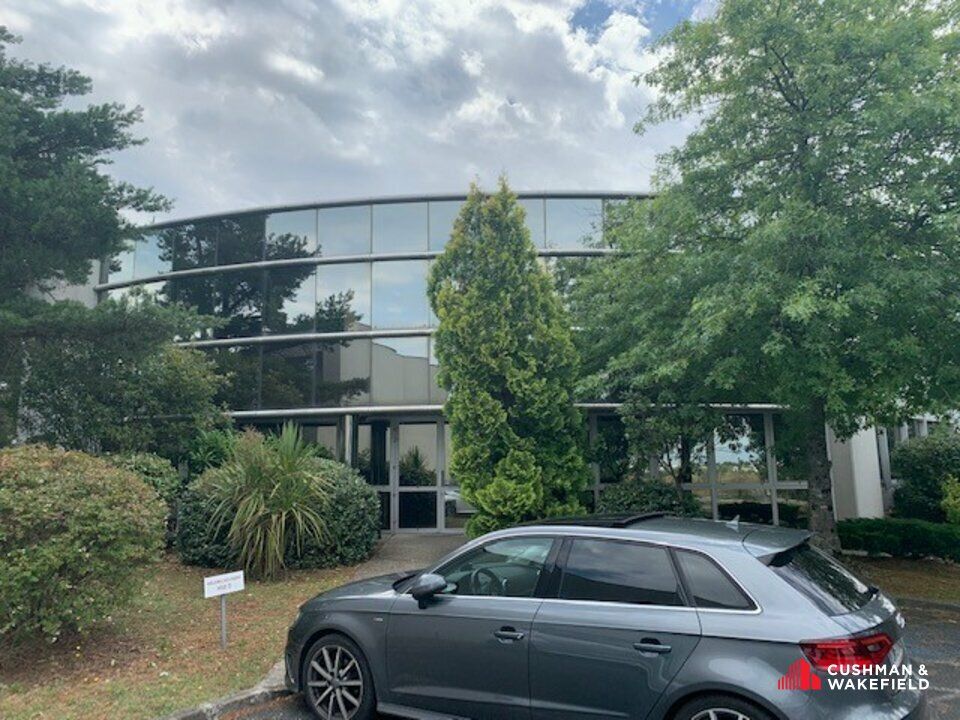 Location bureaux 127 m² non divisibles