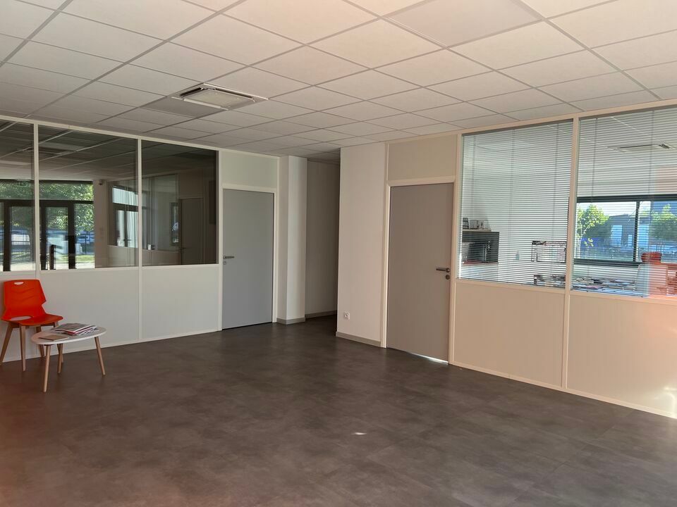 Location bureaux 287 m² non divisibles