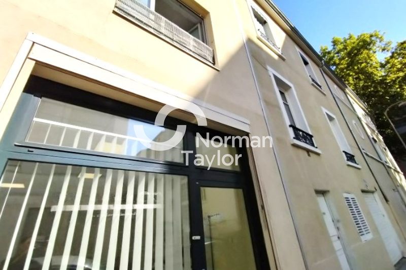 Vente bureaux 85 m² non divisibles