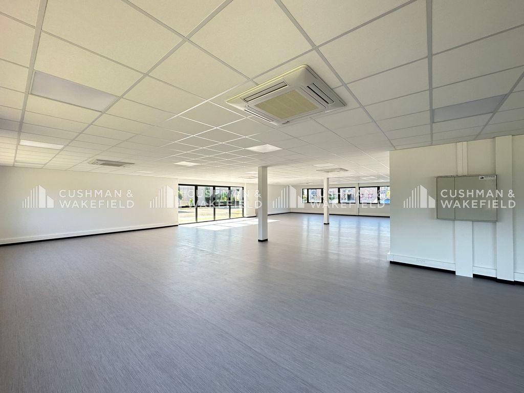 Vente bureaux 444 m² non divisibles