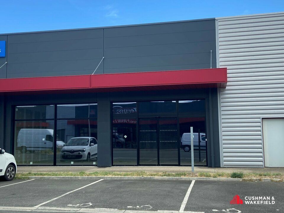 Location local commercial 200 m² non divisibles