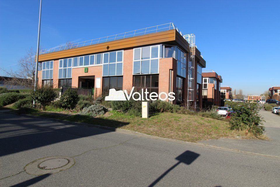 Location bureaux 82 m² non divisibles