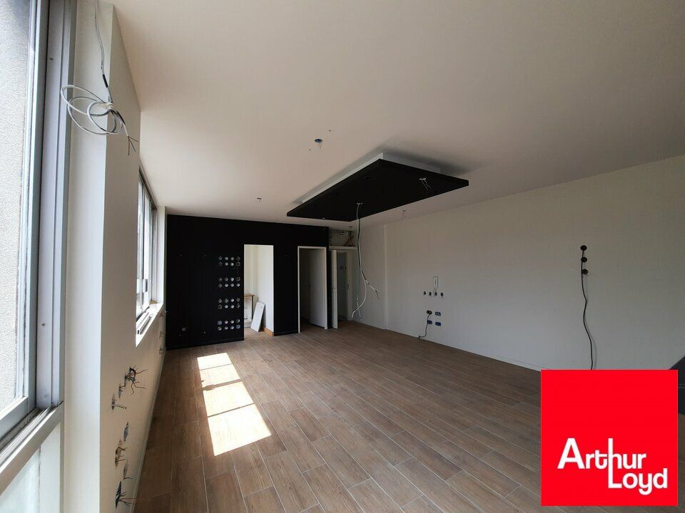 Location bureaux 50.9 m² non divisibles