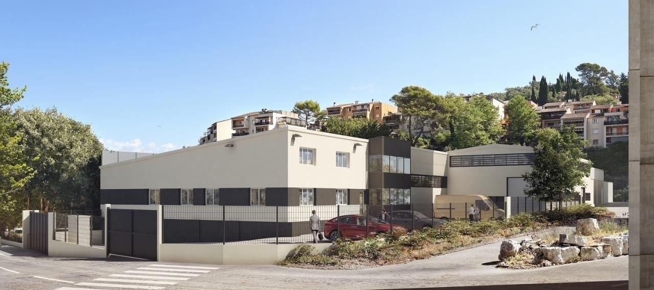 Location Activité 1680 m² non divisibles 06340 La trinité