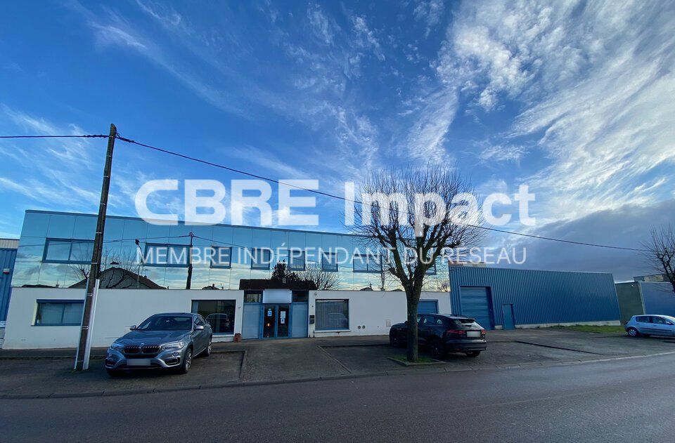 Vente local d''activites 800 m² non divisibles