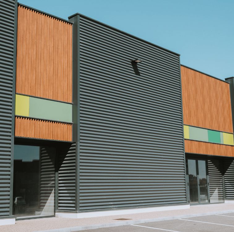 Vente local 2171 m² à Anse