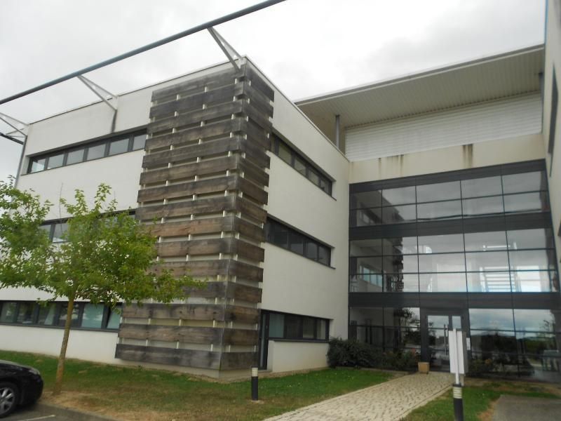 Location bureaux 165 m² non divisibles