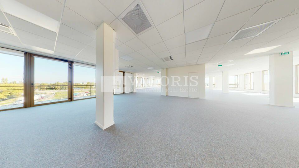 Venez visiter ce plateau, prêt à être cloisonné !