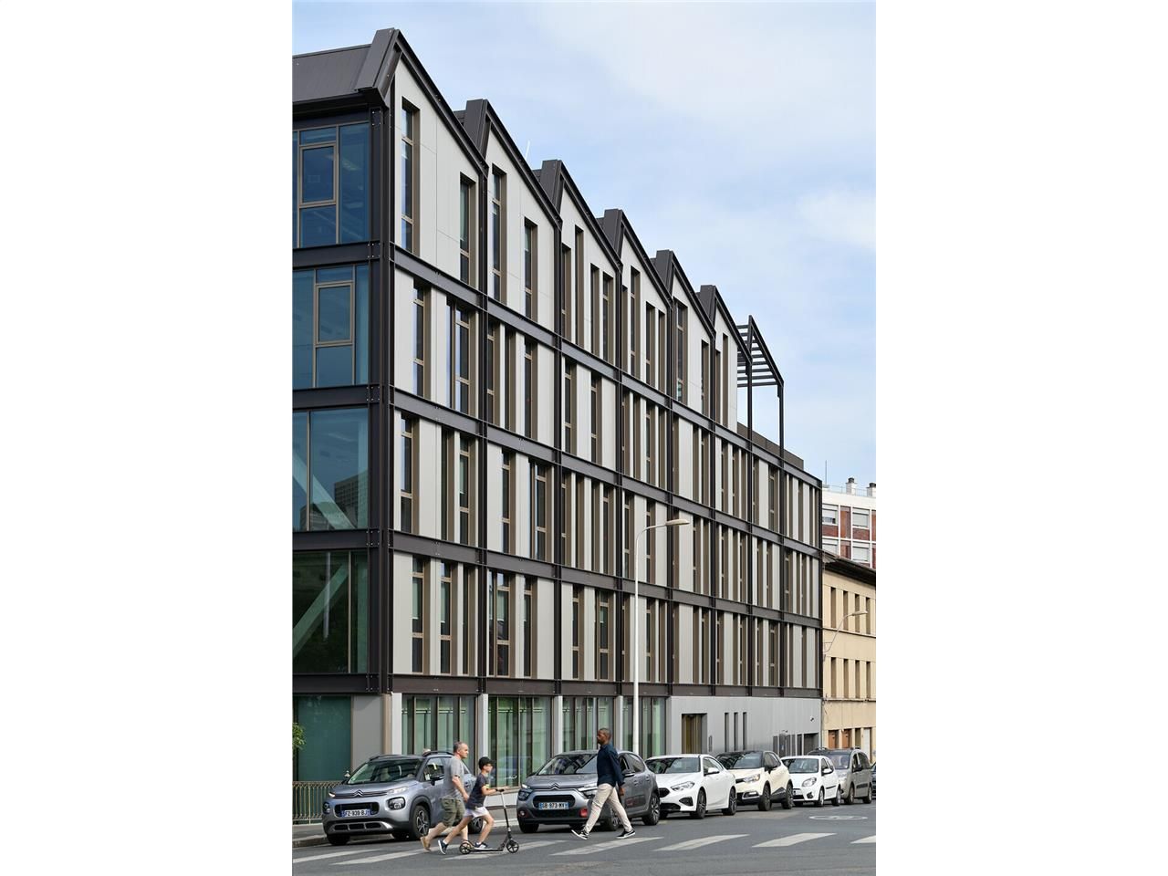 Location bureaux 1339.63 m² divisibles à partir de 213 m²