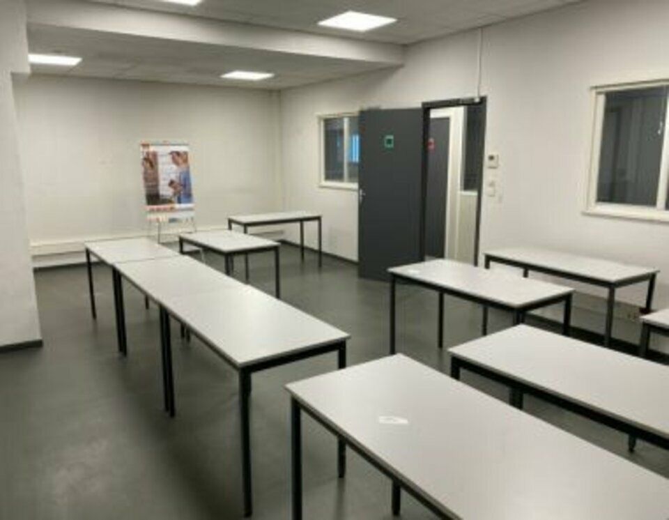 Location bureaux 66 m² divisibles à partir de 12 m²