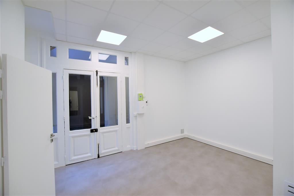 Location bureaux 23 m² non divisibles