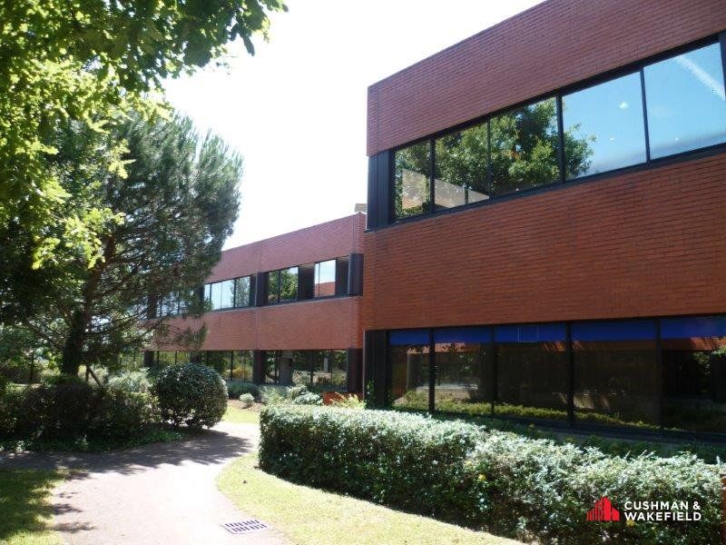Location bureaux 102 m² non divisibles