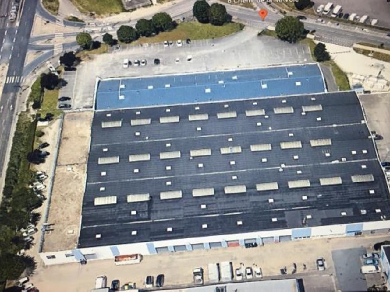 AGI - SOT MI VOIE - ENTREPOT A LOUER 2154M2 2