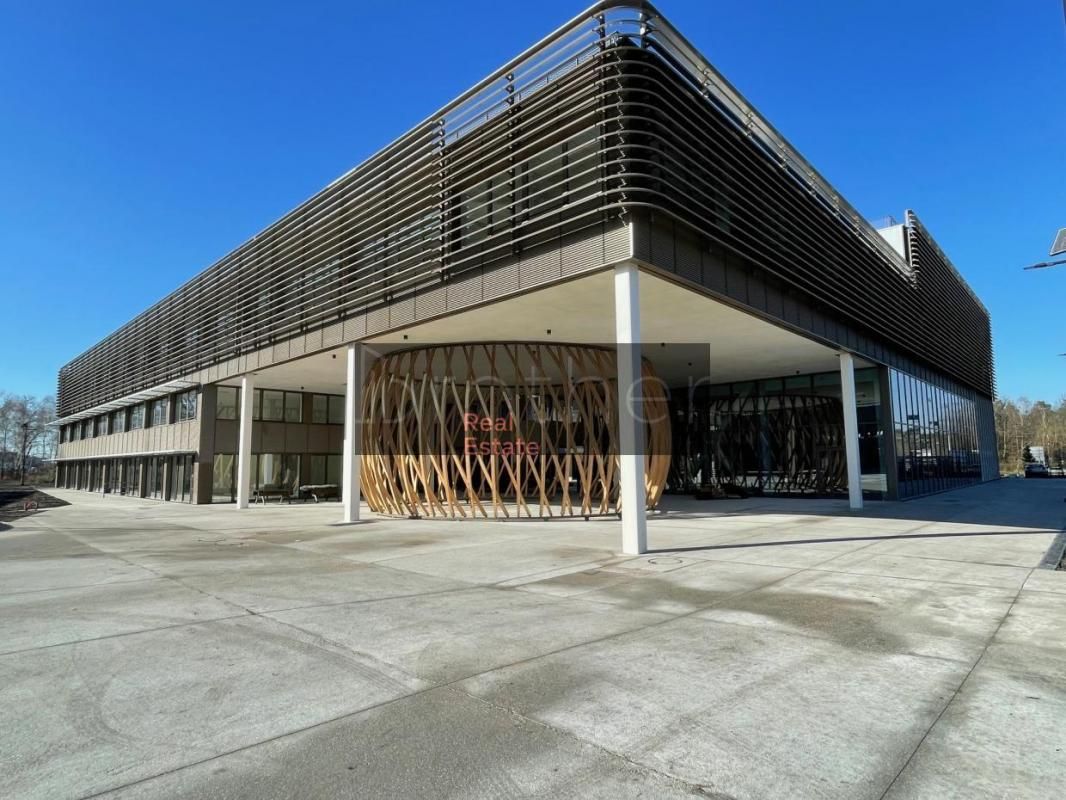 Location bureaux 3126 m² divisibles à partir de 308 m²