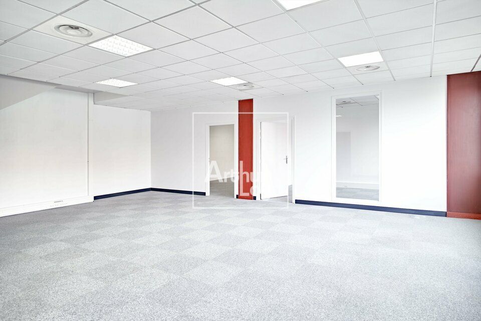 Immeuble de bureaux sécurisé 