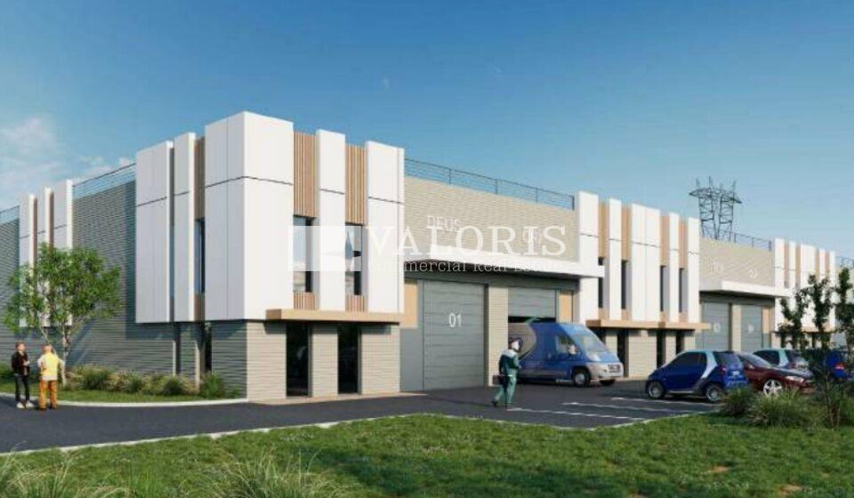 Vente local d''activites 2930 m² divisibles à partir de 187 m²