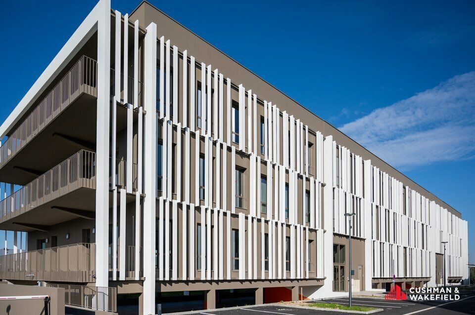 Location bureaux 253 m² non divisibles