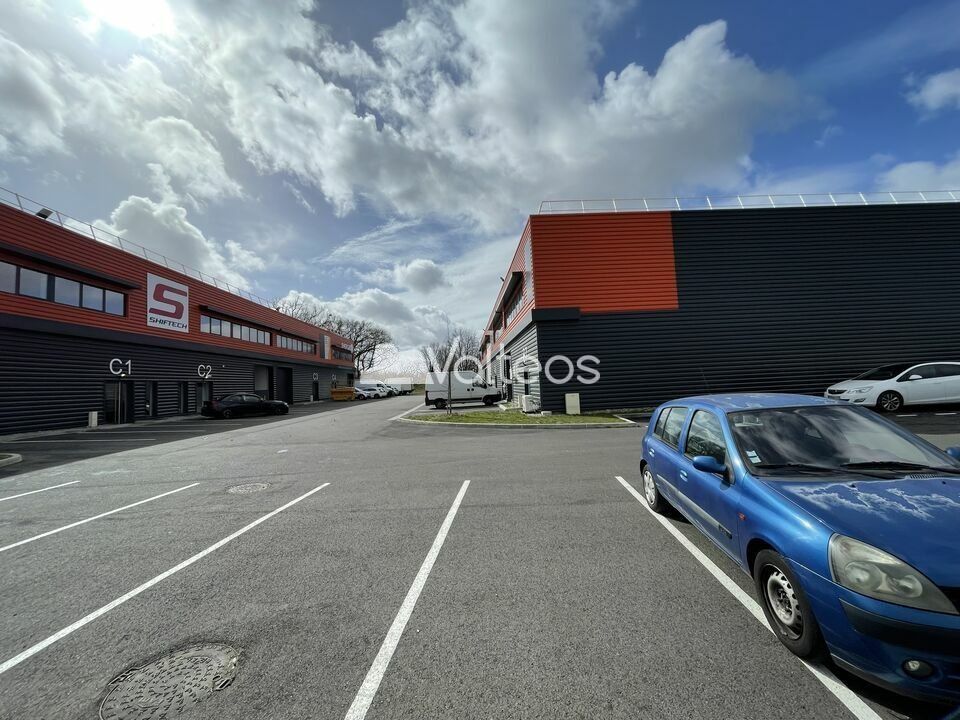 Location local d''activites 340 m² non divisibles