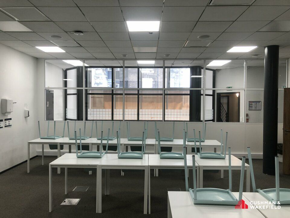 Location bureau Bordeaux (33000) - 1505 m²