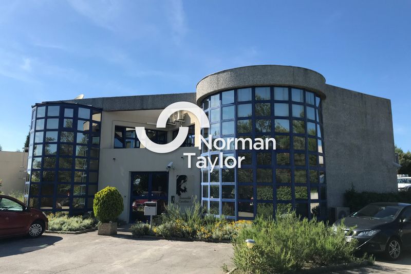 Location bureaux 441 m² divisibles à partir de 15 m²