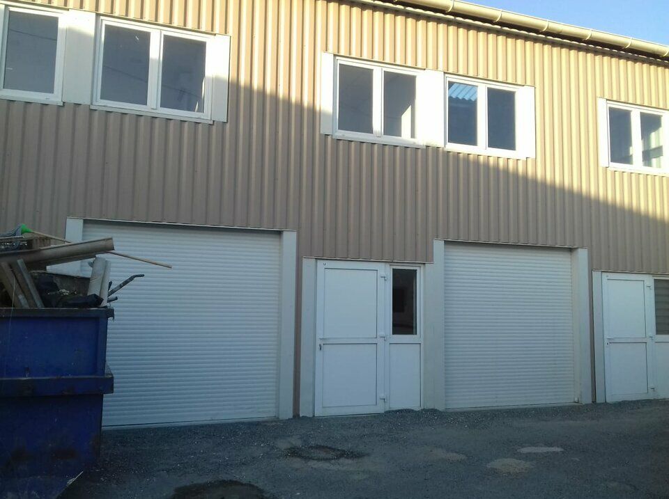 Location local 110 m² à SAINT JORY