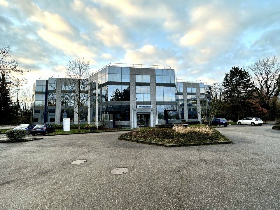 Location bureaux 107 m² non divisibles