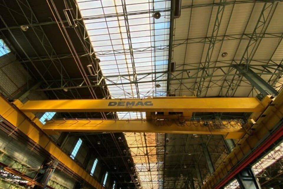 ZI Port Colbert - REIMS - Partie d'un ensemble industriel de 2.700 m² env. 