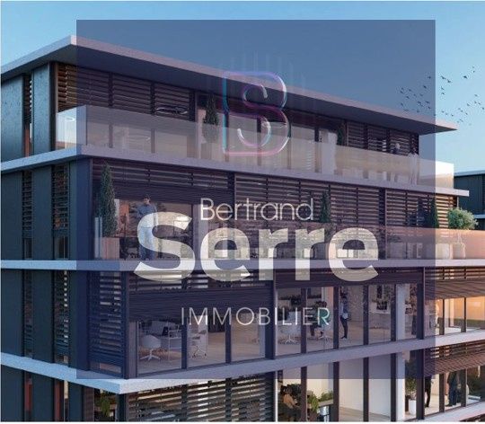 Vente bureaux 750 m² à Saint-Priest-en-Jarez