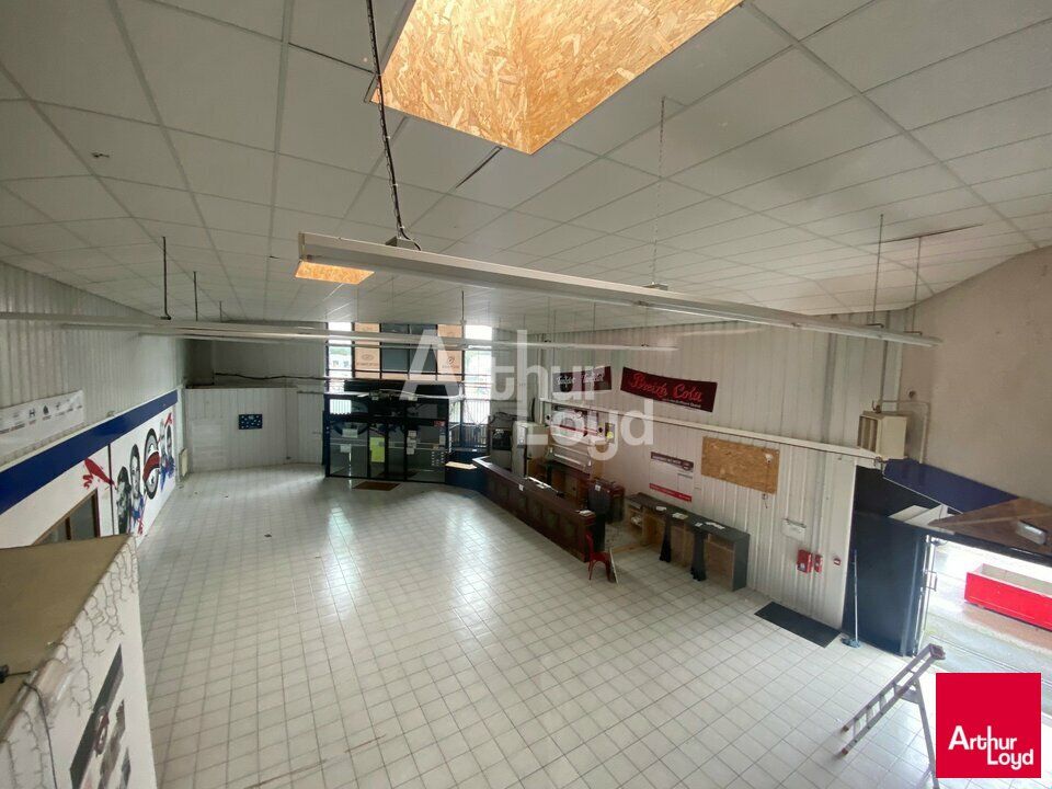 REDON - A LOUER - LOCAL D'ACTIVITE - 1270M²