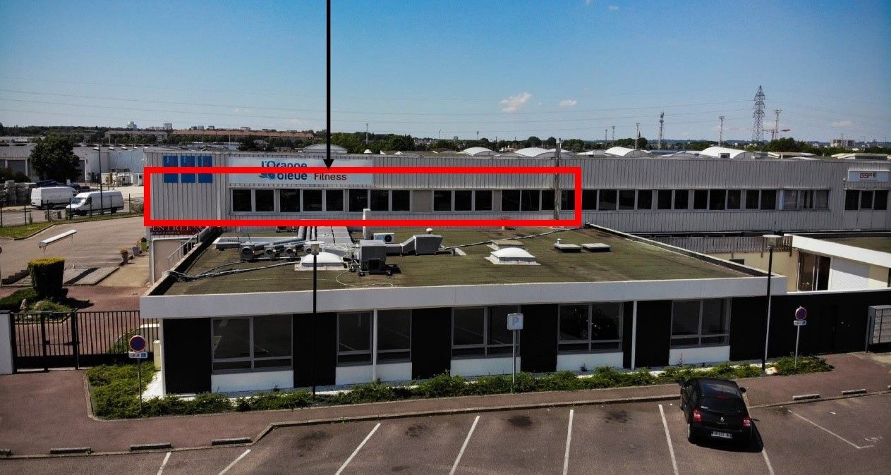 Location bureaux 696 m² non divisibles
