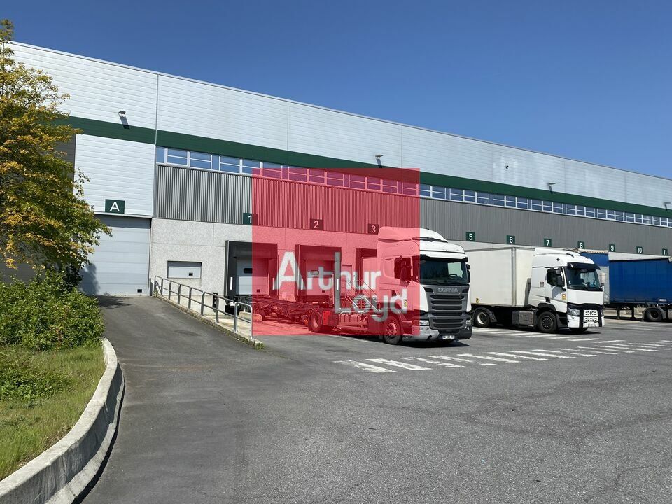 ENTREPOT A LOUER MOISSY CRAMAYEL