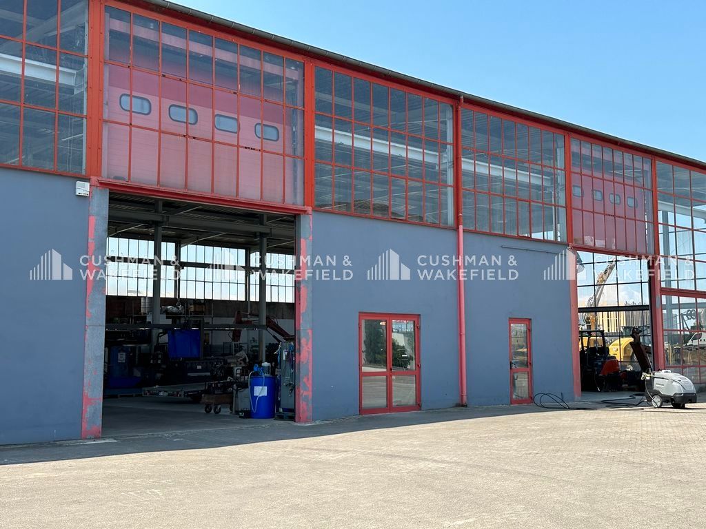 Location activités 1280 m² non divisibles