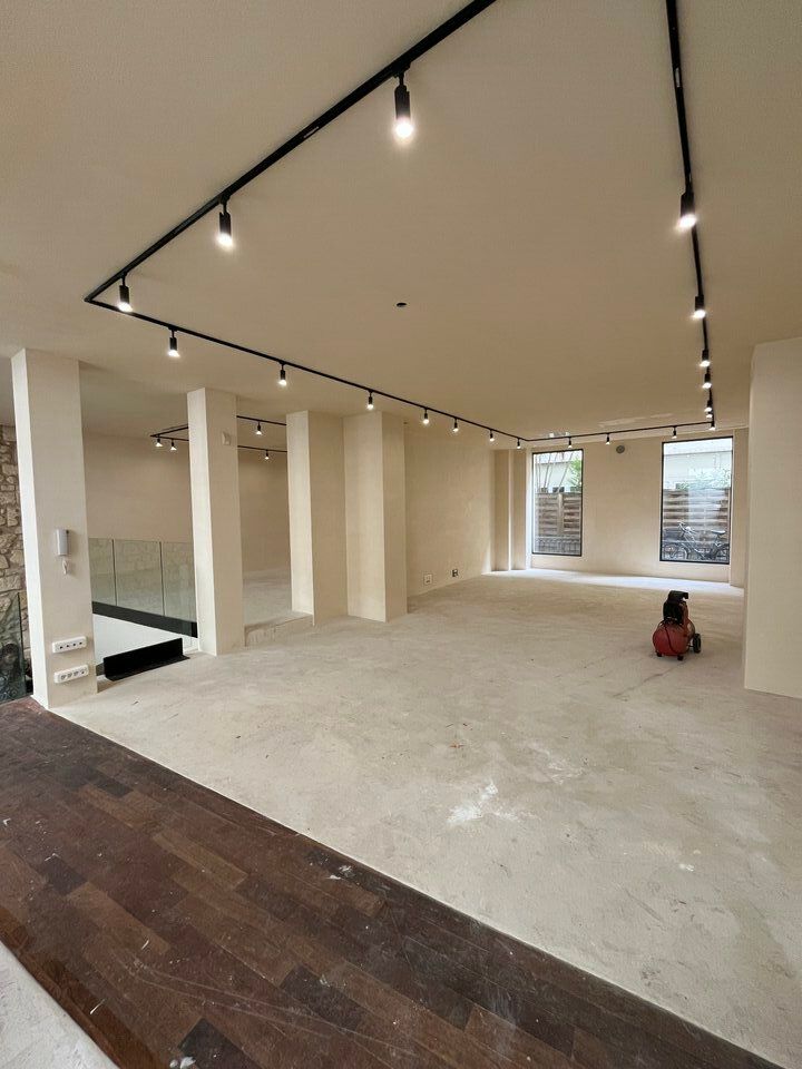 À louer – Local professionnel de caractère proche Quinconces