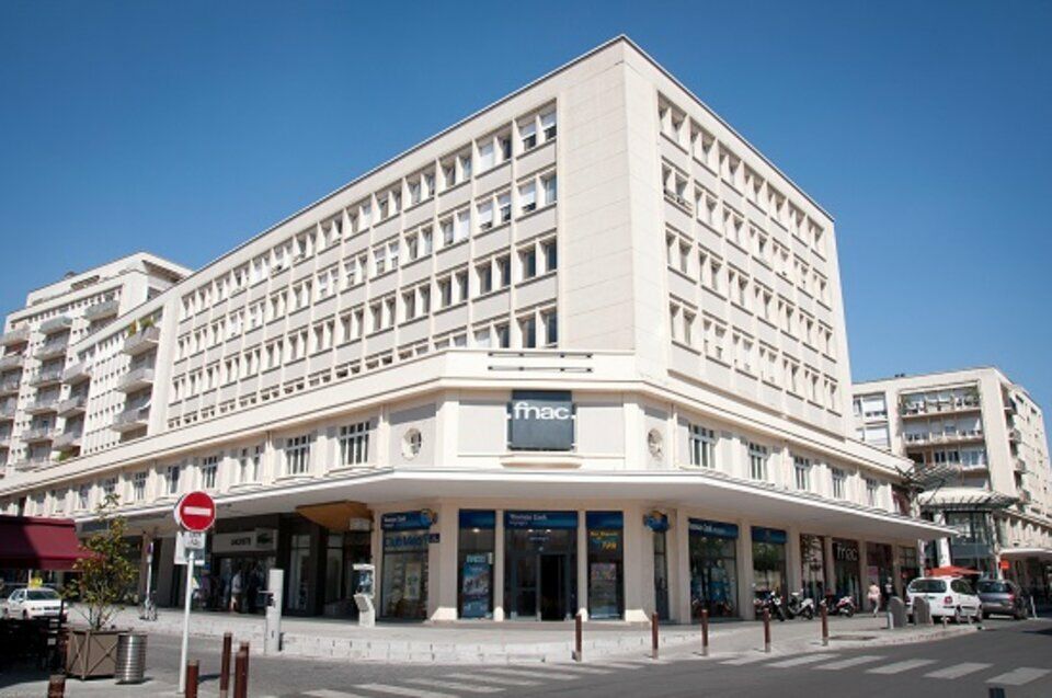 Vente bureaux 366 m² non divisibles