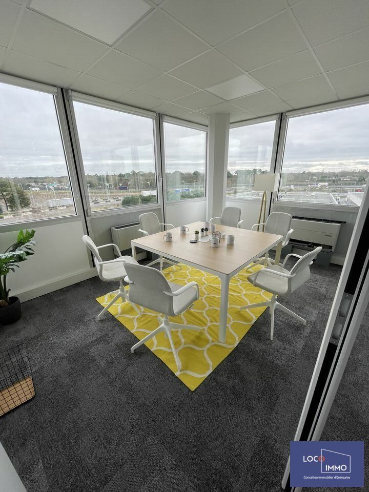 Location bureaux 640 m² divisibles à partir de 49 m²
