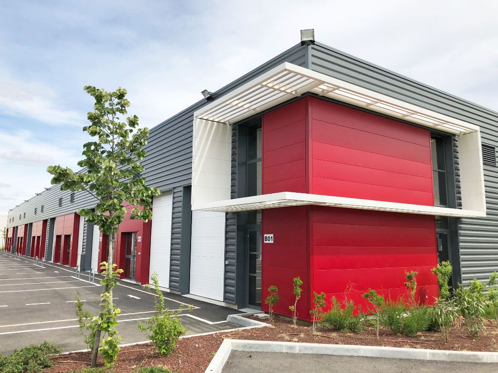 Location local 100.00 m² à PLAISANCE DU TOUCH